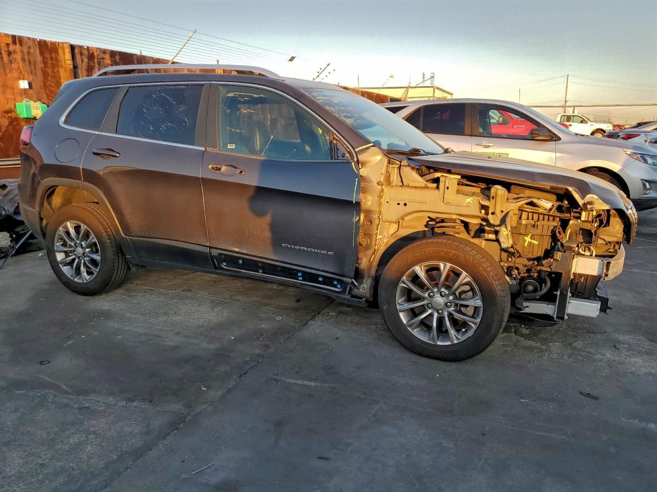 2021 Jeep Cherokee Latitude Plus