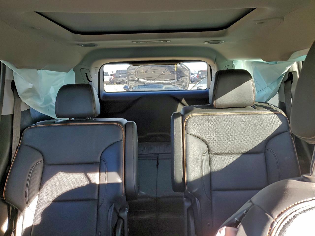 2022 GMC Acadia AT4