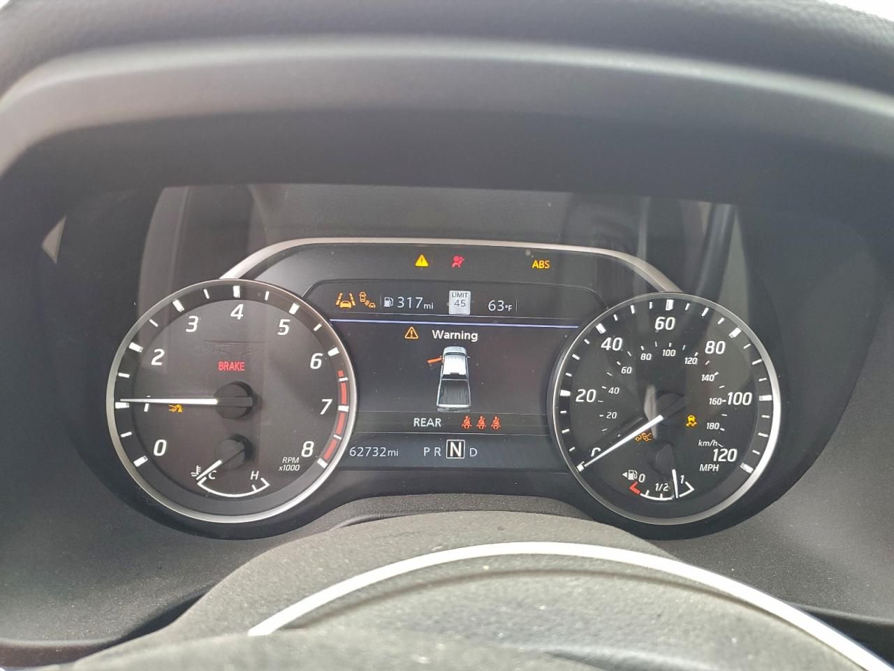 2021 Nissan Titan sv