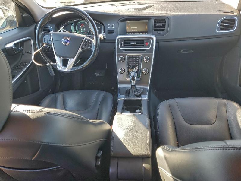 2015 Volvo V60 Platinum