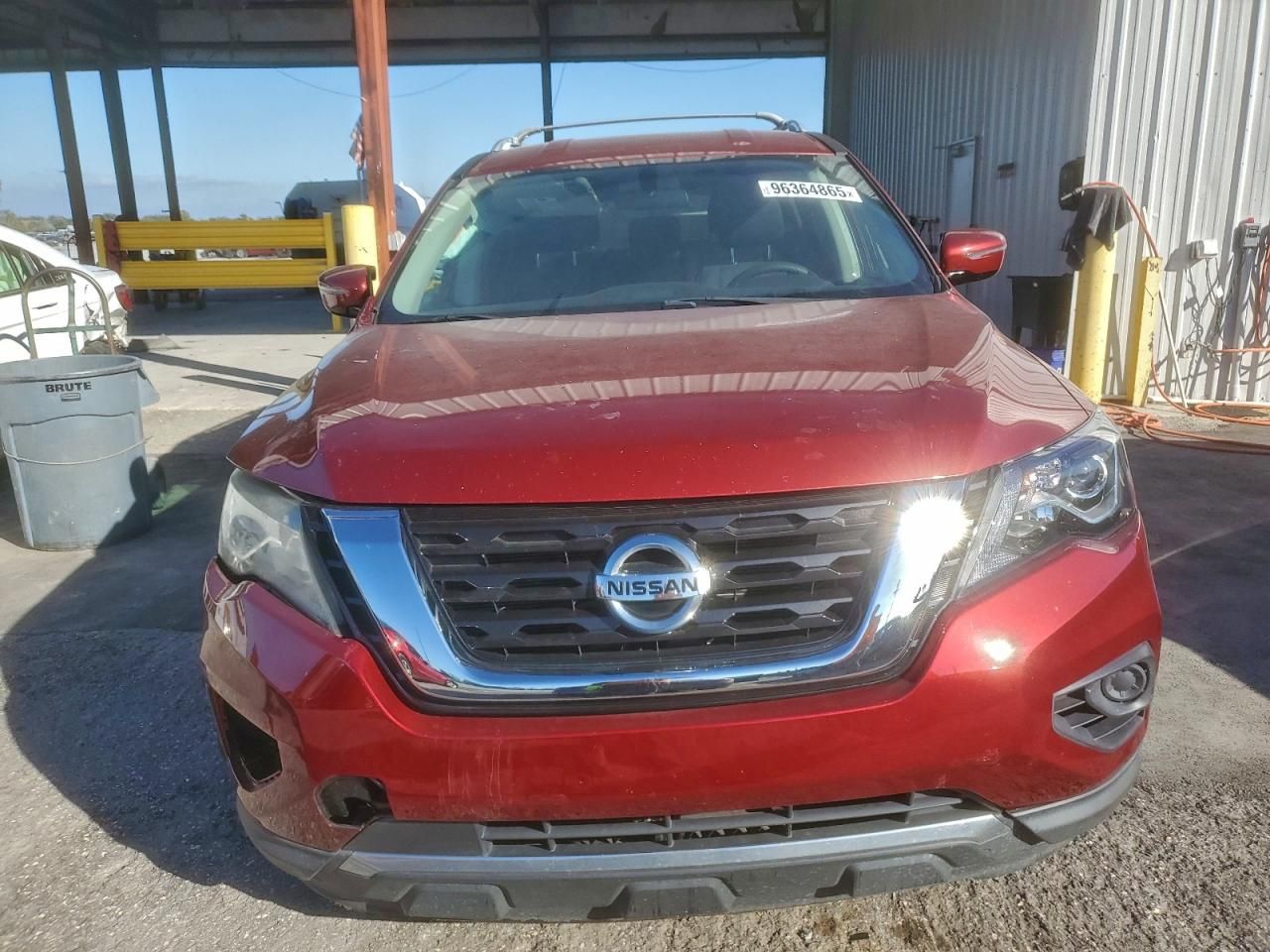 2017 Nissan Pathfinder s