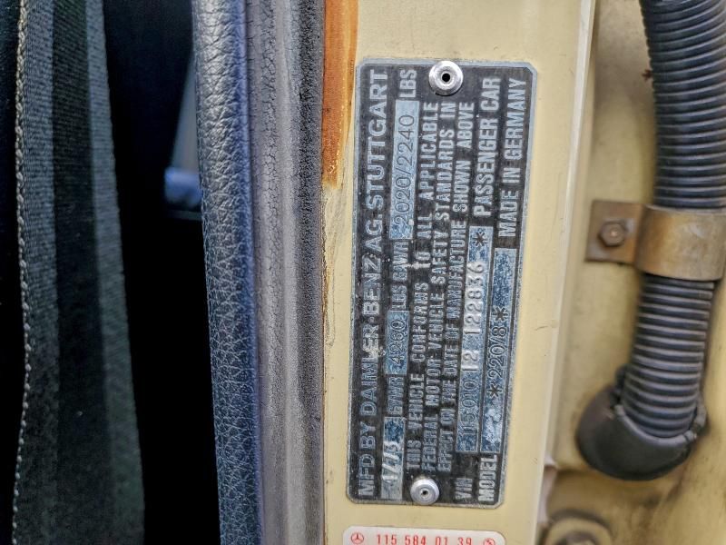 1973 Mercedes-Benz 1973 Mercedes Benz a 220