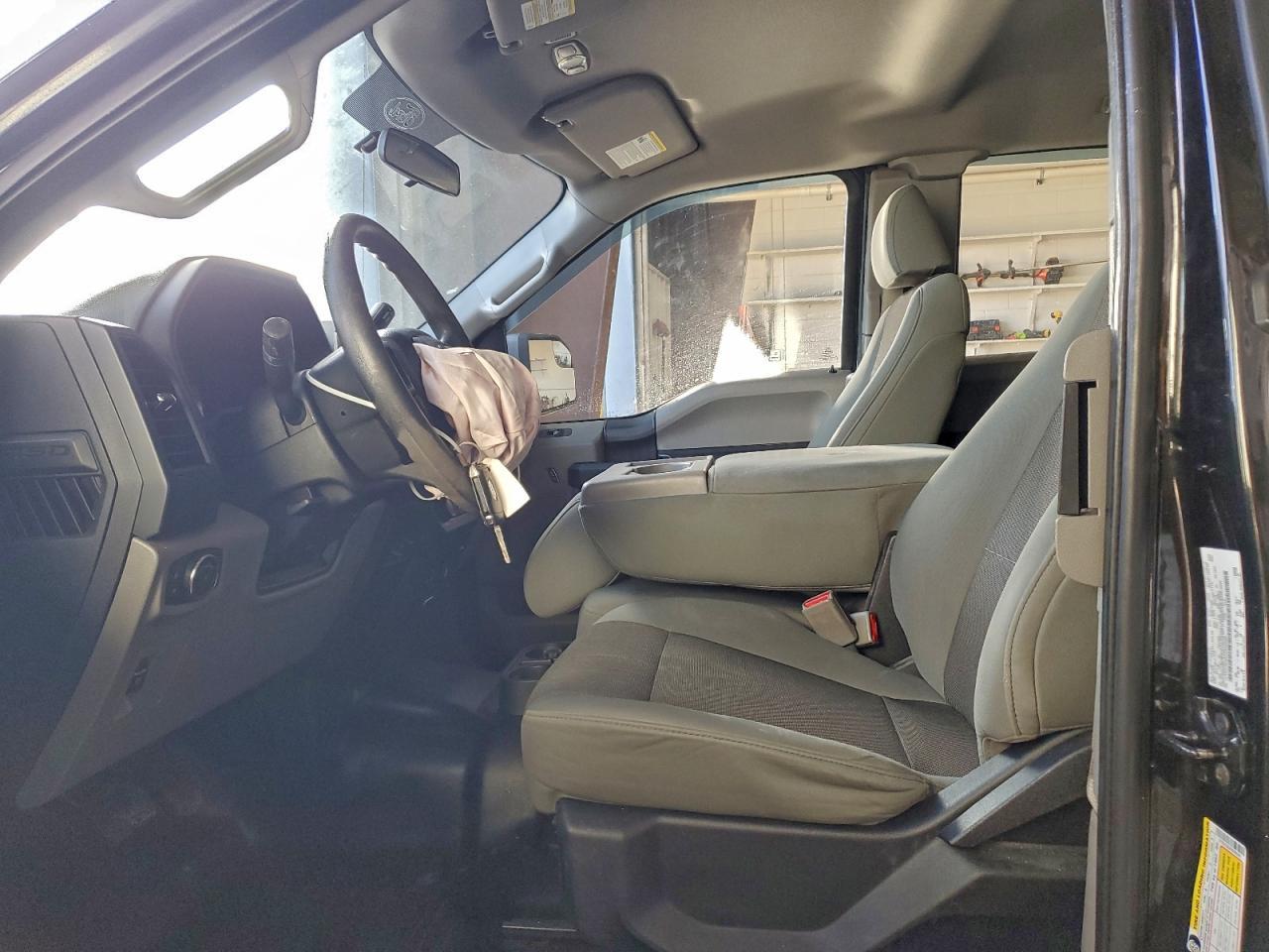 2015 Ford F150 Super cab