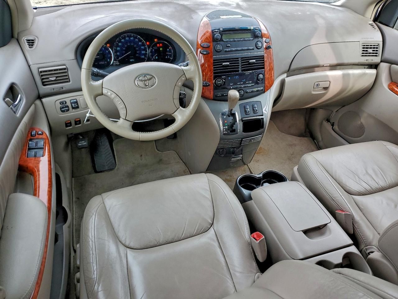 2010 Toyota Sienna xle