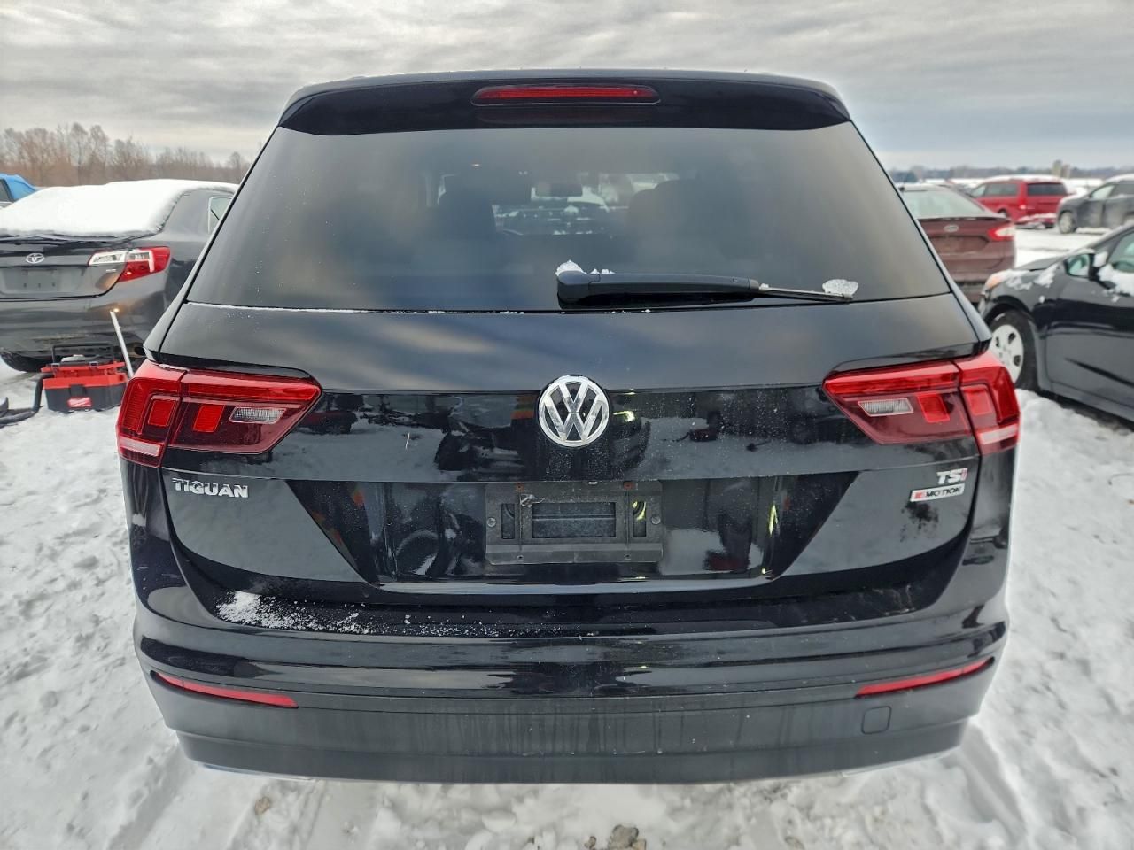 2018 Volkswagen Tiguan s