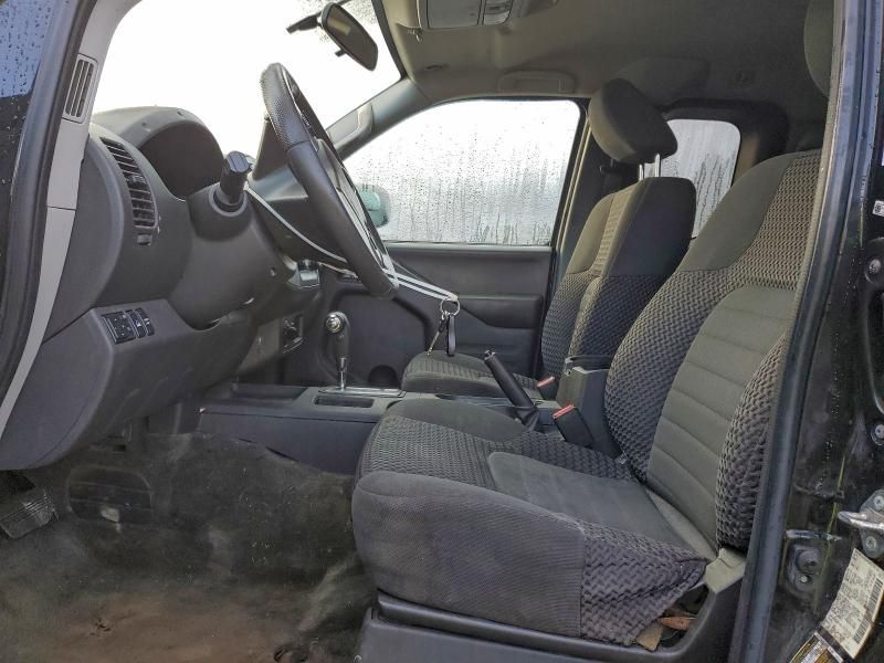 2018 Nissan Frontier sv V6