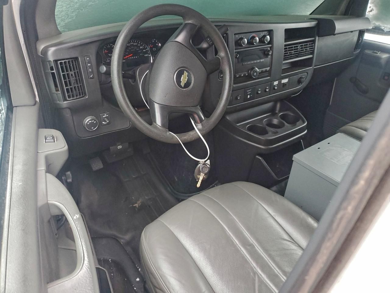 2013 Chevrolet Express G2500