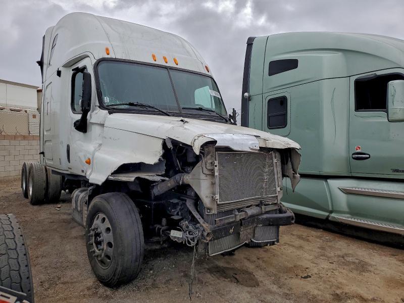 2012 Freigliner 2012 Freightliner Cascadia 125 Semi Truck