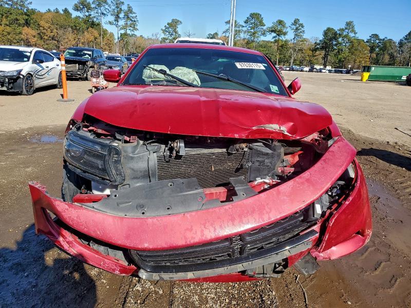 2016 Dodge Charger sxt