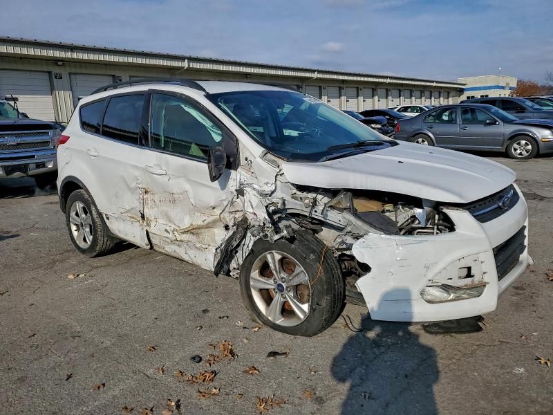 2014 Ford Escape se