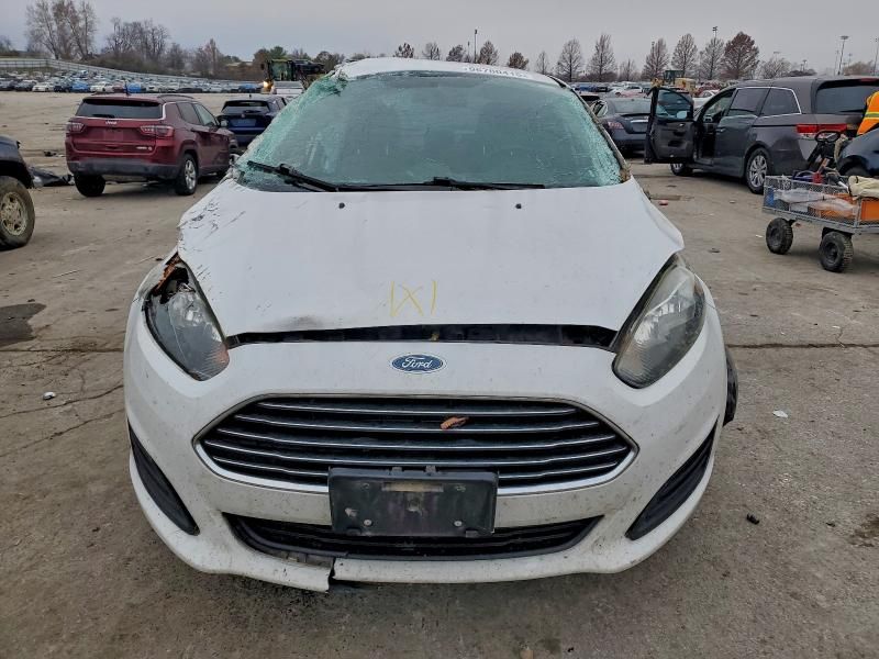 2015 Ford Fiesta se