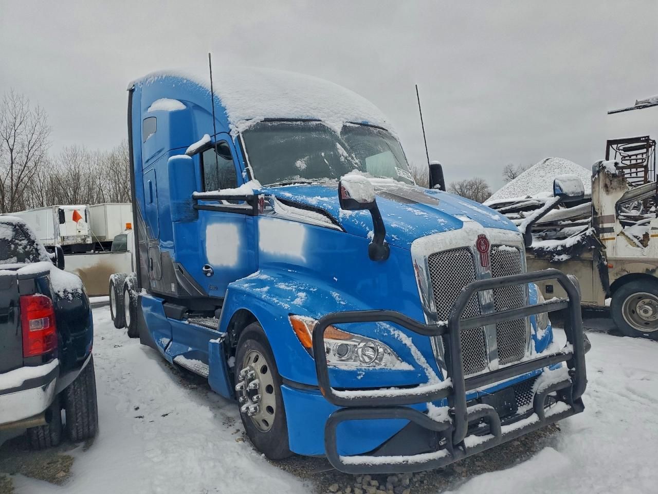 2023 Kenworth T680 Semi Truck