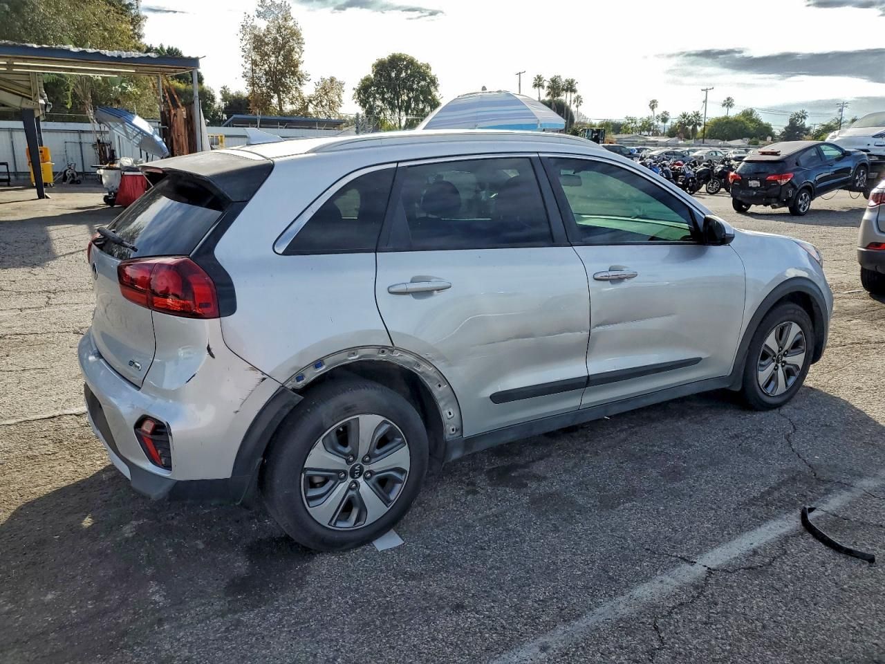 2020 KIA Niro lx