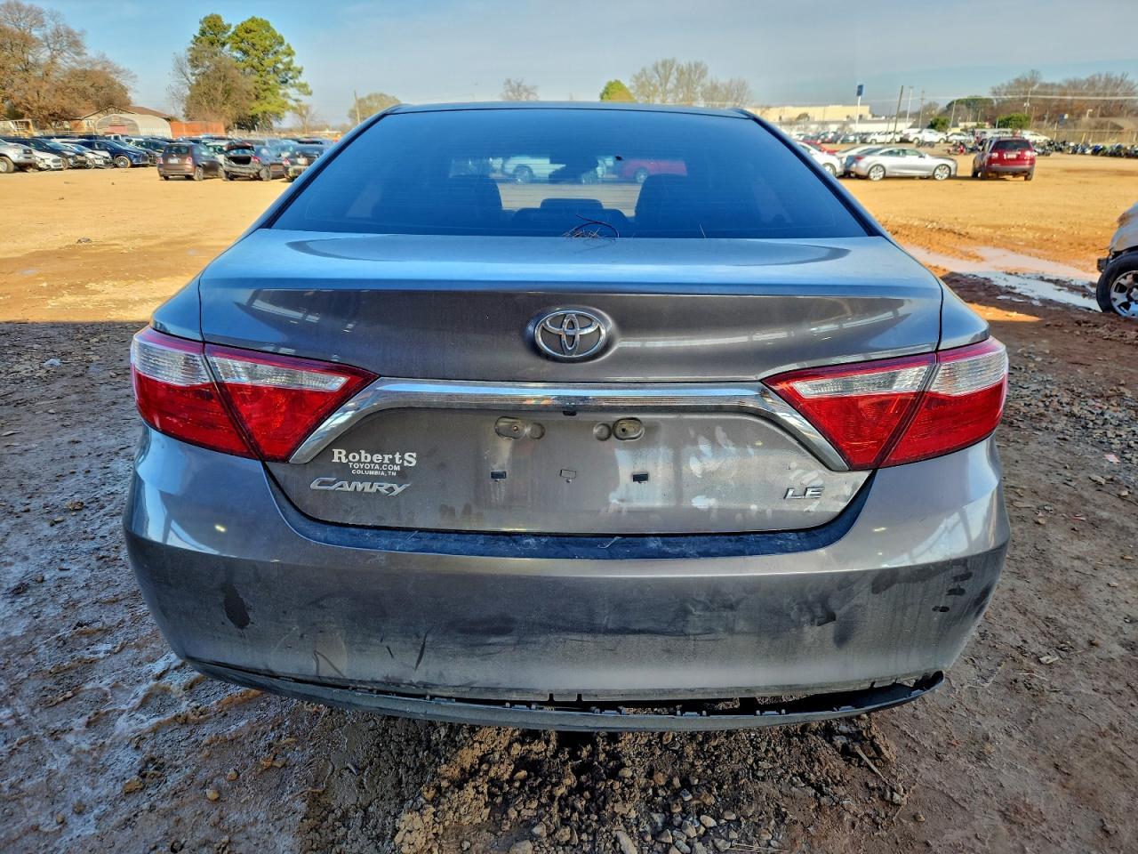 2015 Toyota Camry le