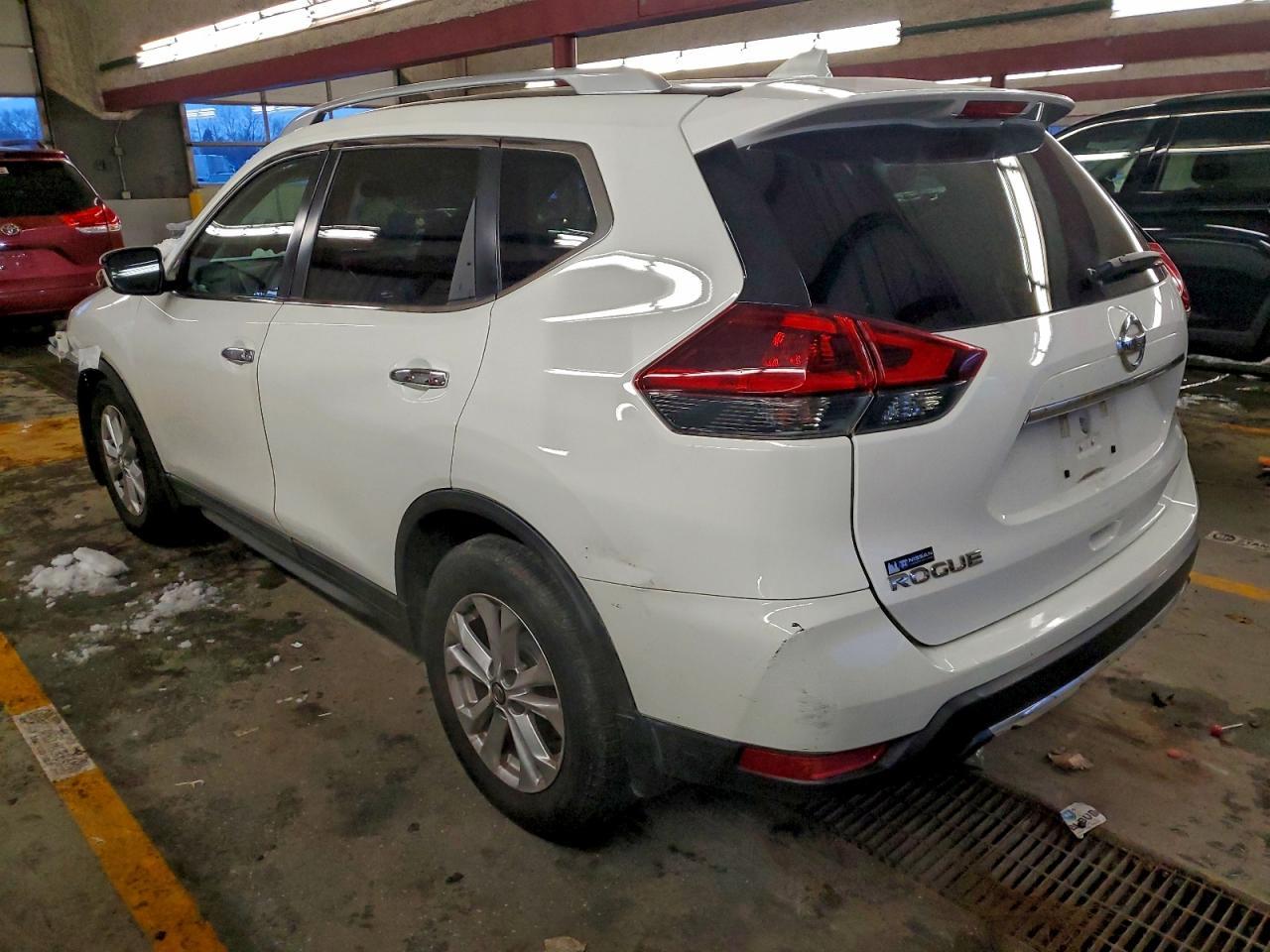 2018 Nissan Rogue s