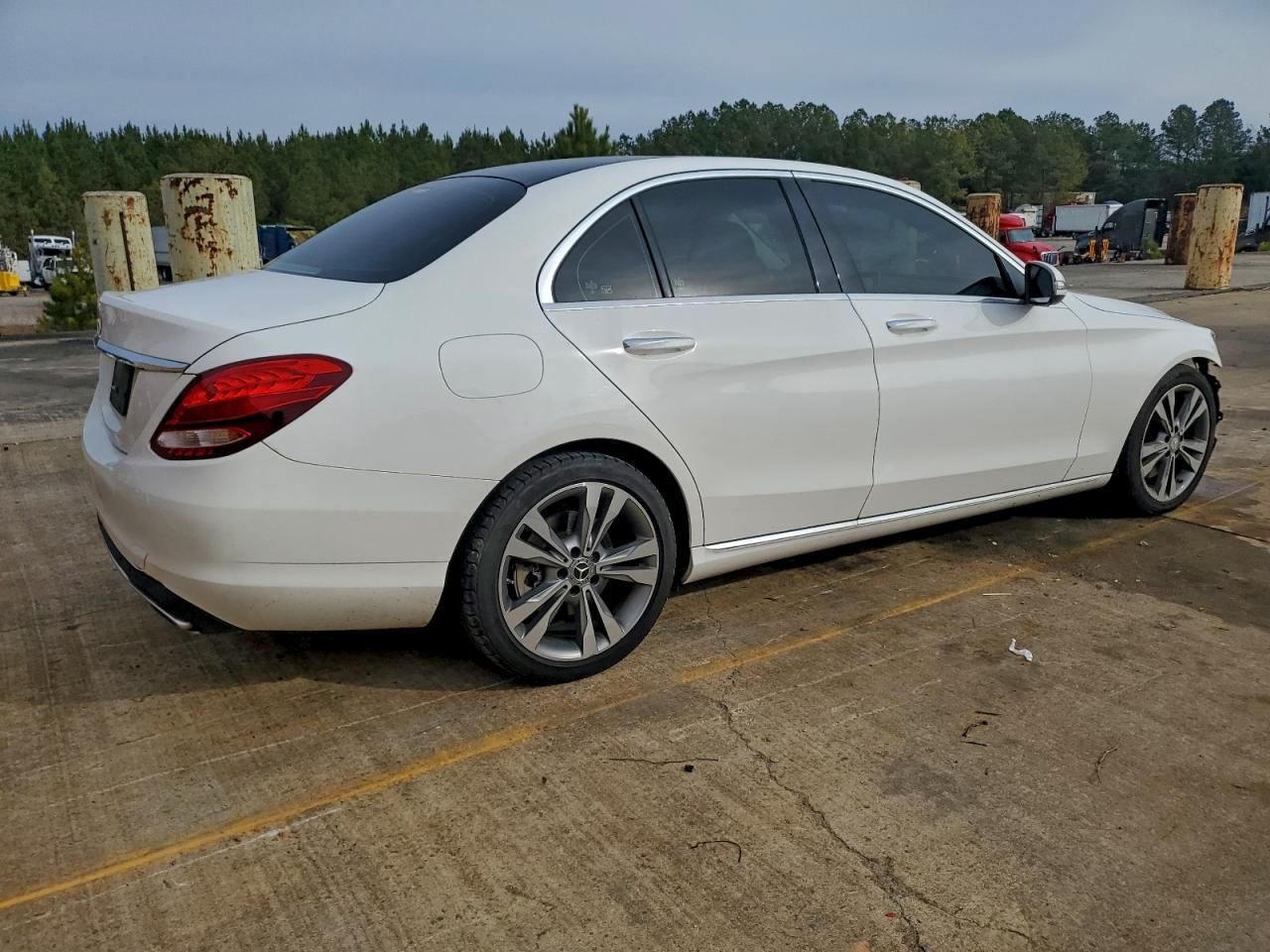2015 Mercedes-Benz C300