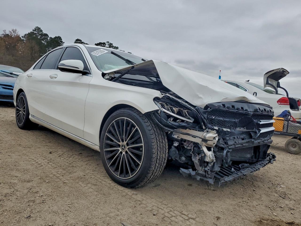 2021 Mercedes-Benz C300