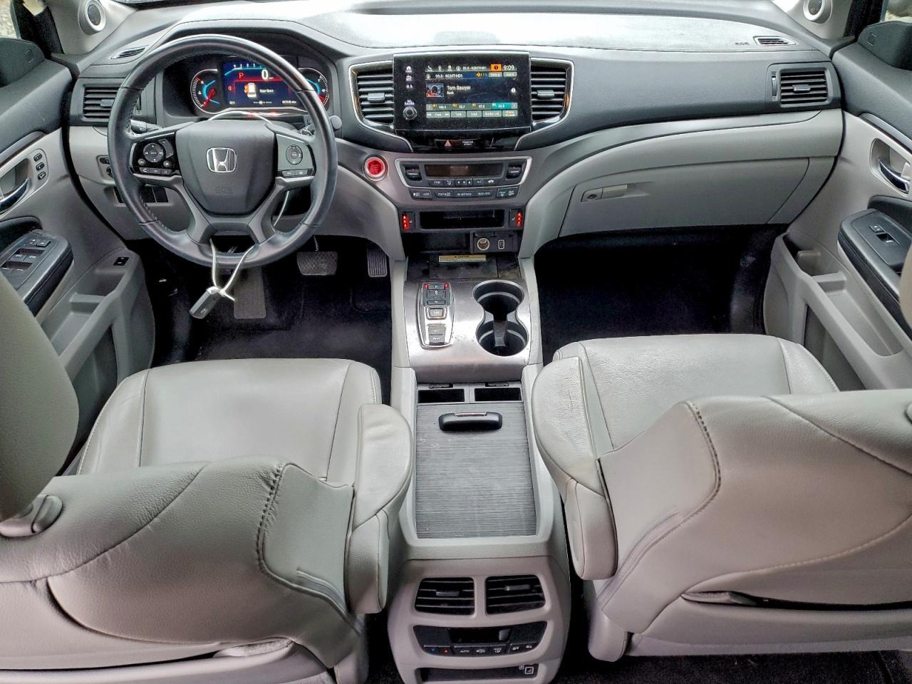 2021 Honda Pilot se