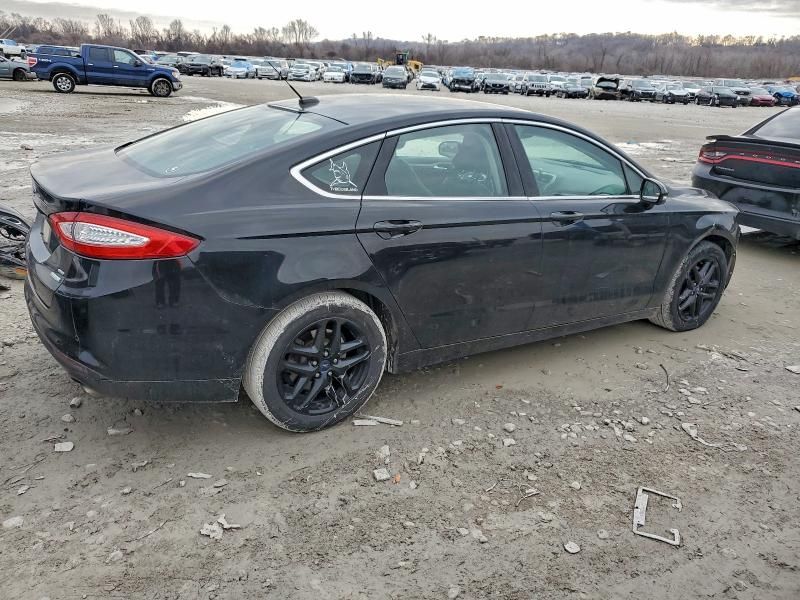 2016 Ford Fusion se