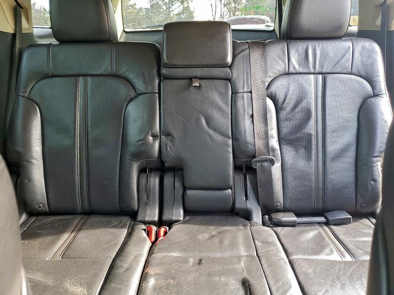 2014 Lincoln MKT