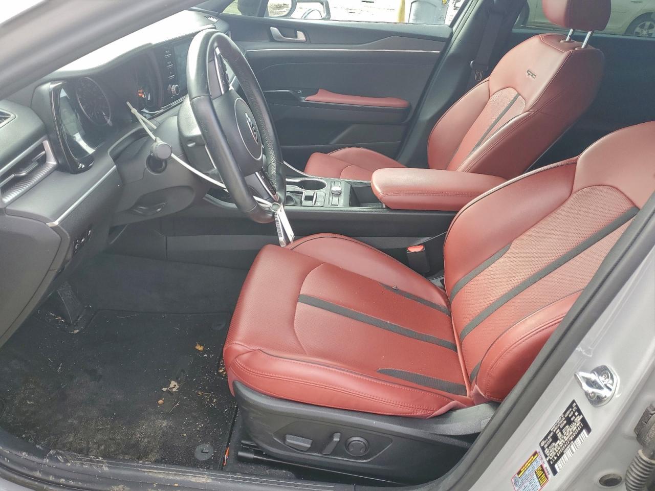 2021 KIA K5 gt Line
