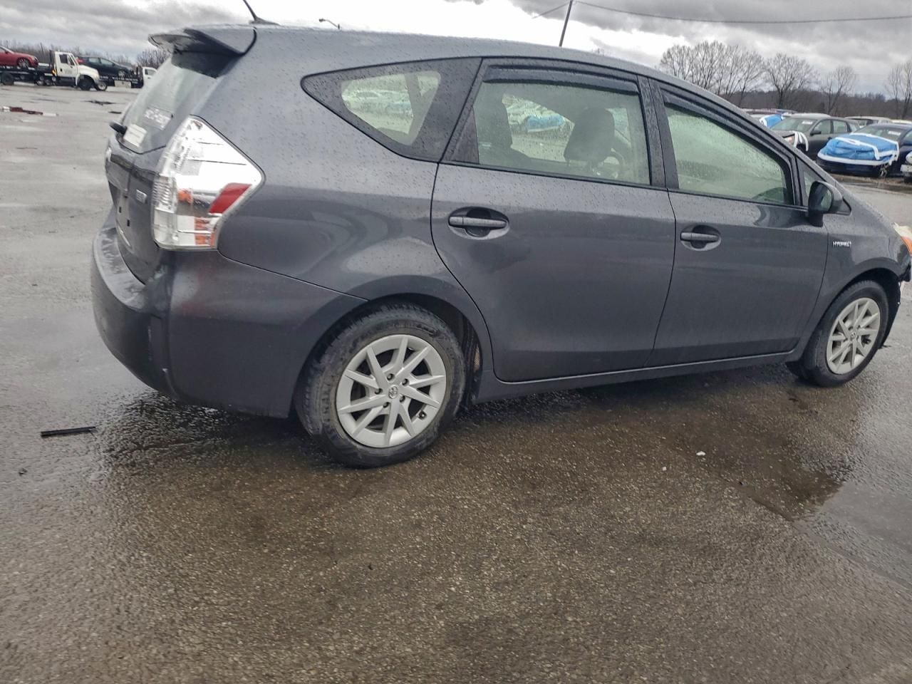 2014 Toyota Prius v