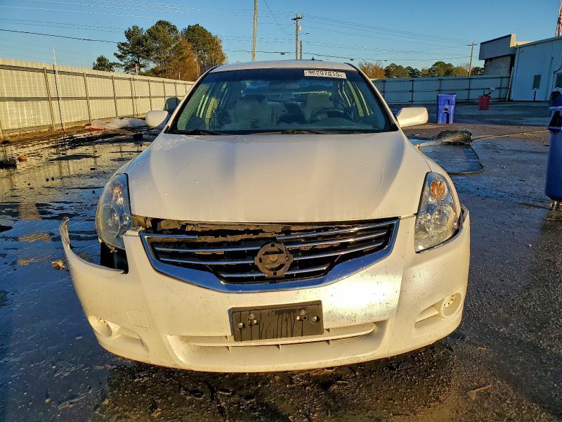 2010 Nissan Altima Base
