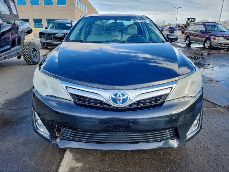 2013 Toyota Camry Hybrid