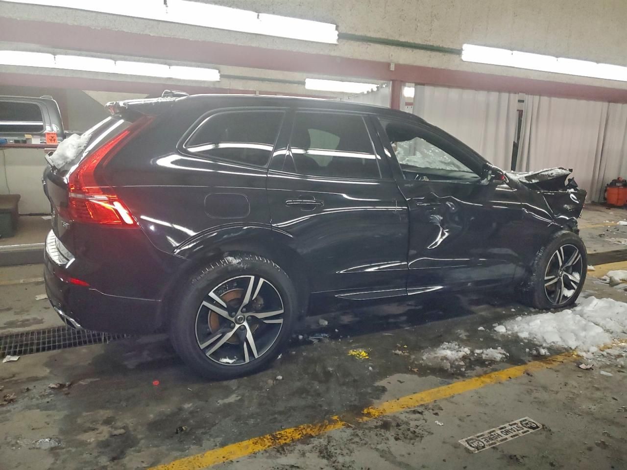 2020 Volvo Xc60 T5 R-design