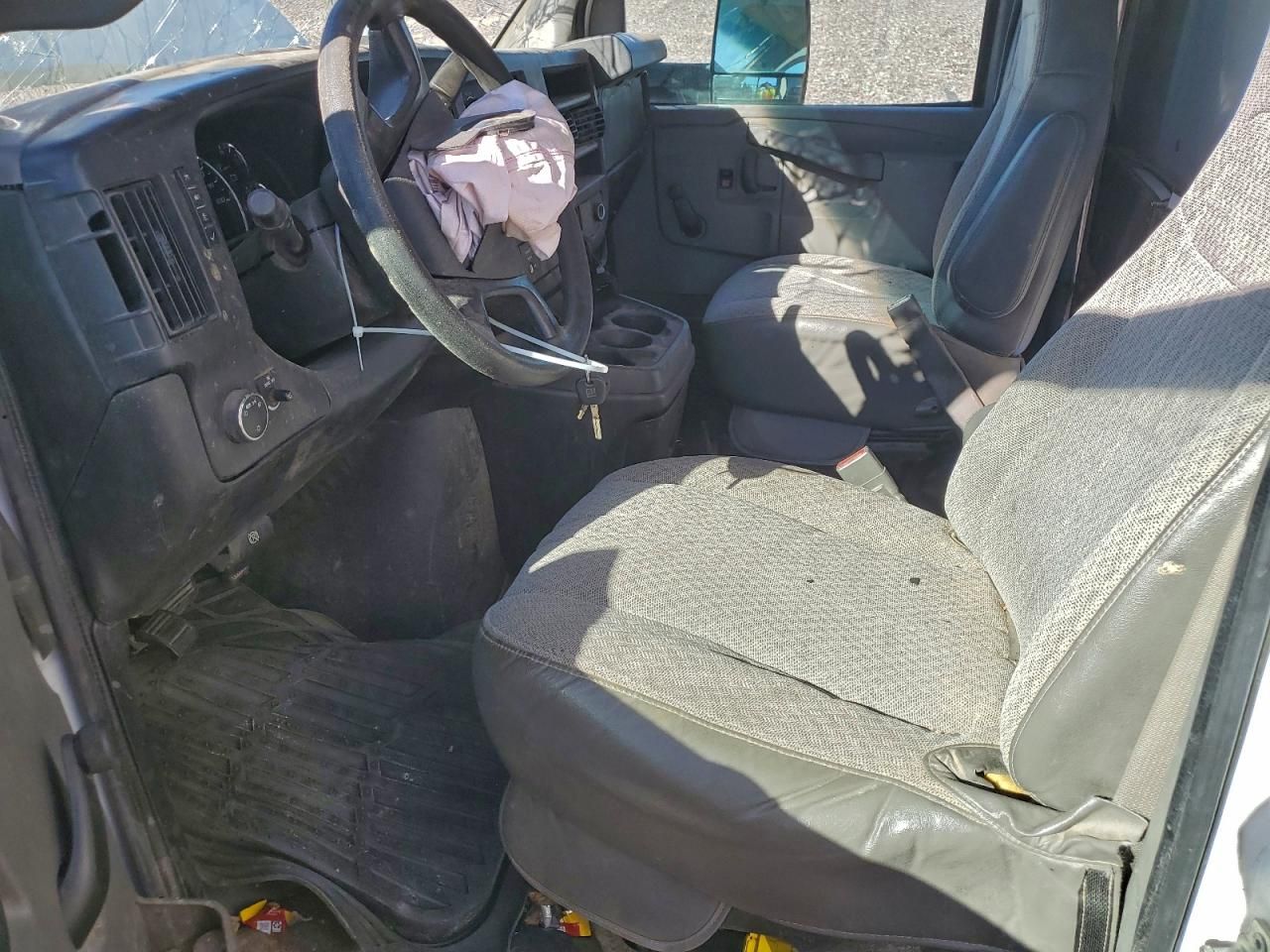 2016 Chevrolet Express Utility / Service Truck