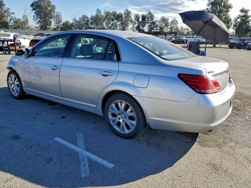 2008 Toyota Avalon xls