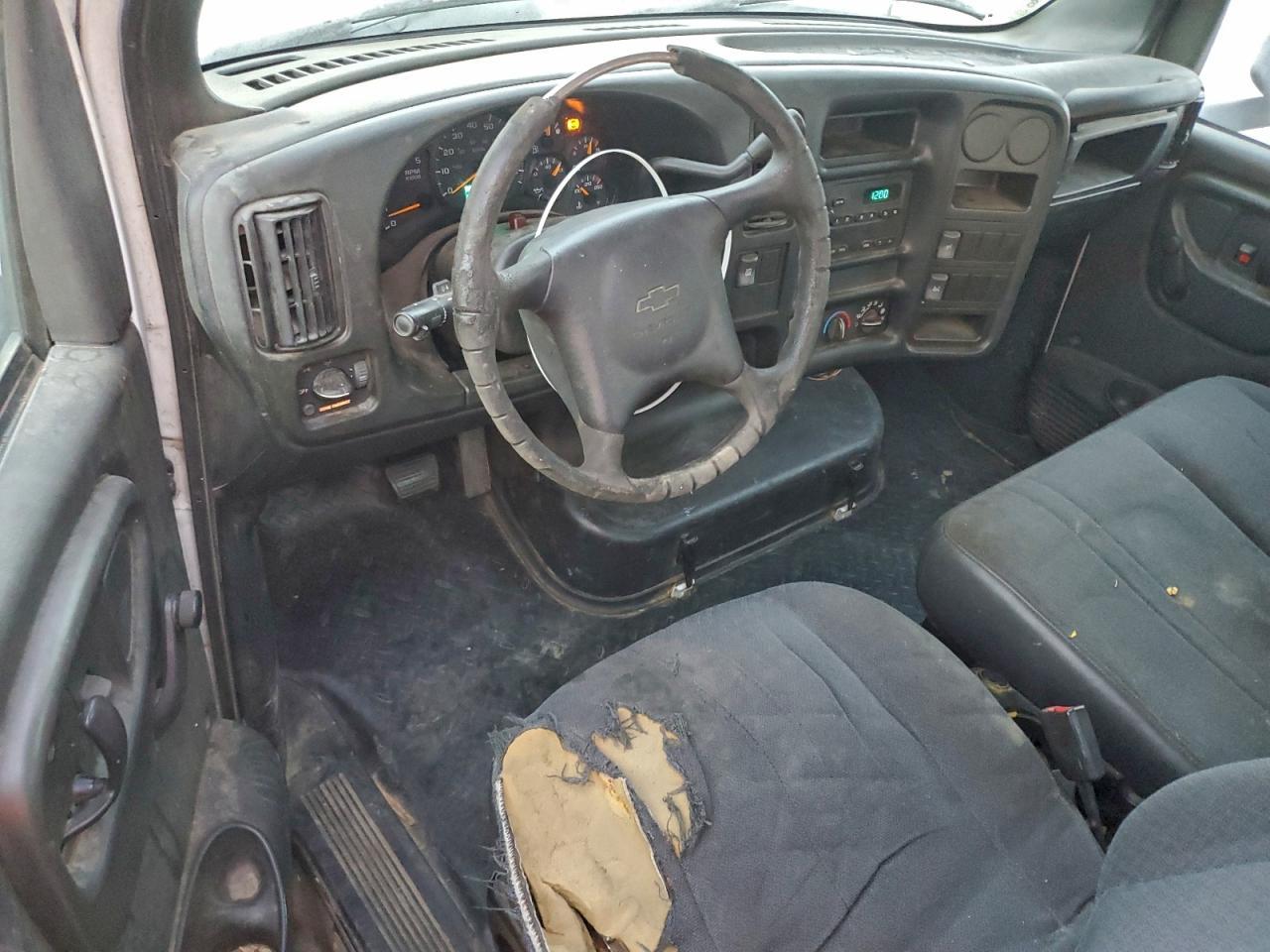 2004 Chevrolet C4500 Flatbed Truck