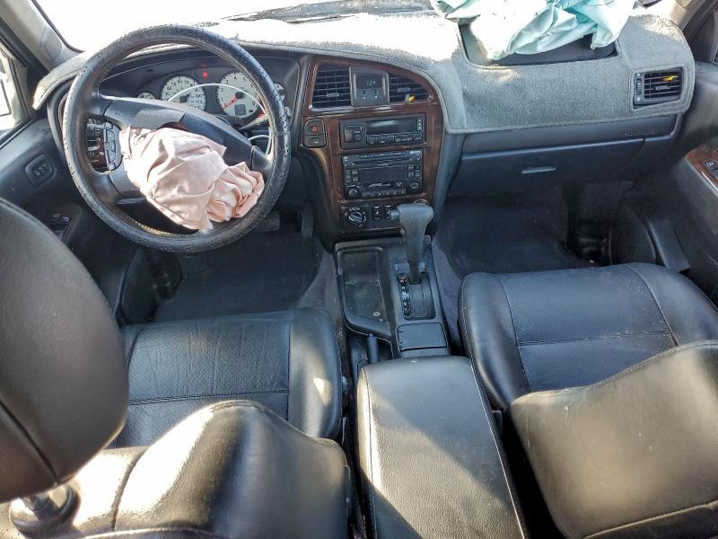 2002 Nissan Pathfinder le