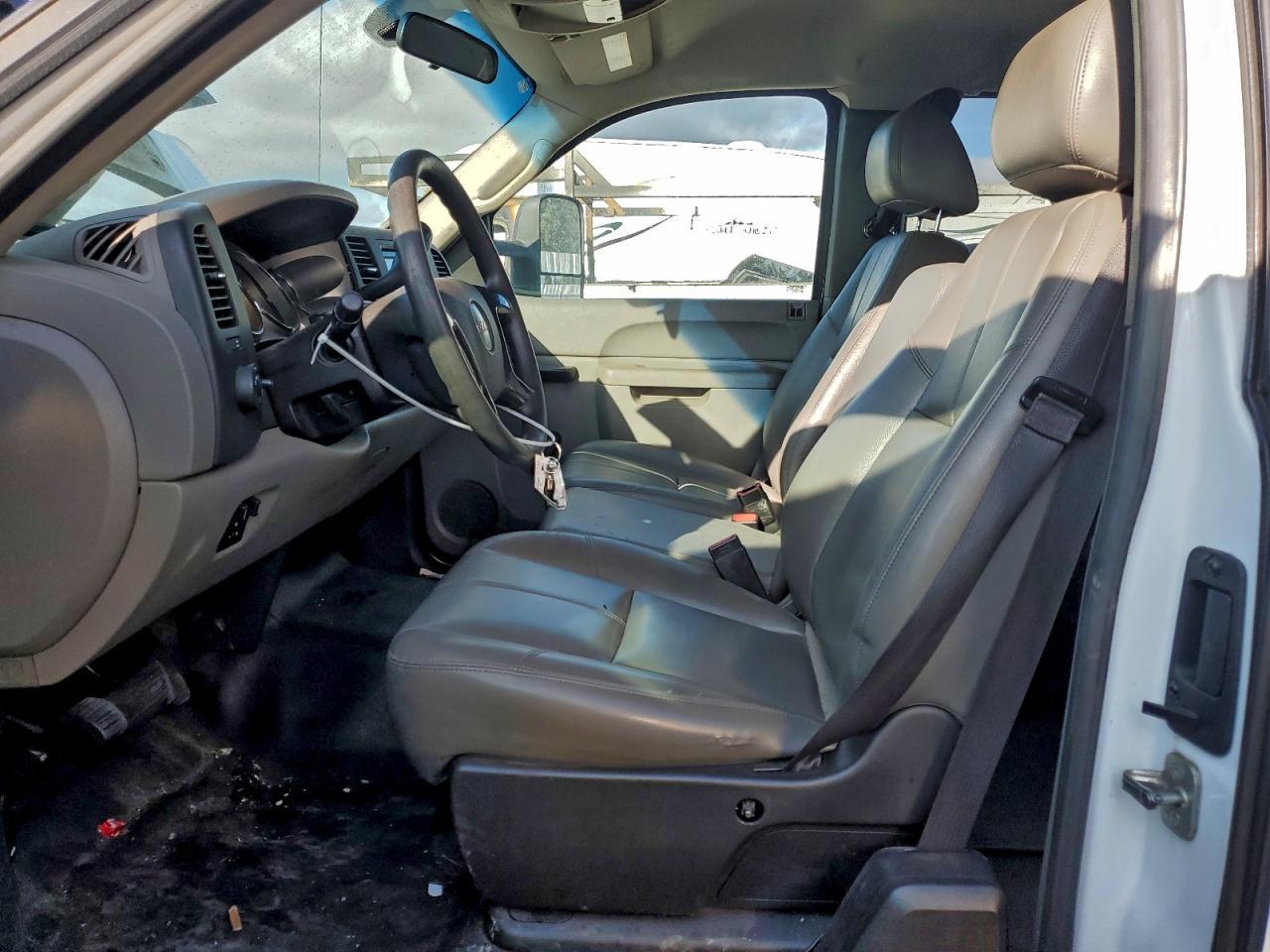 2013 GMC Sierra Utility / Service Truck