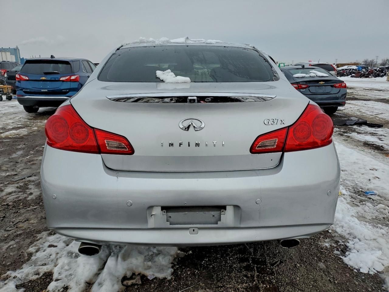 2011 Infiniti G37