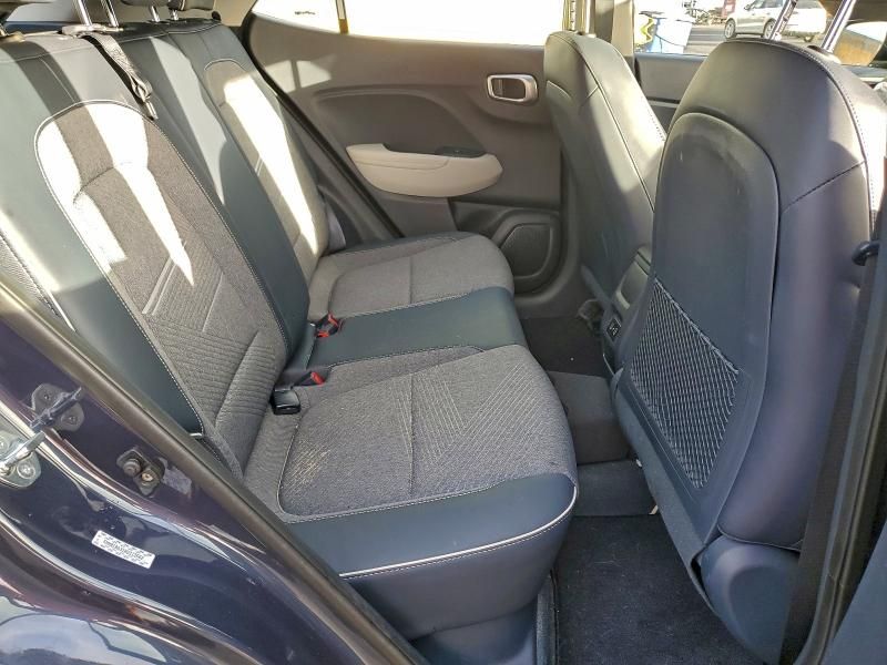 2024 Hyundai Venue sel