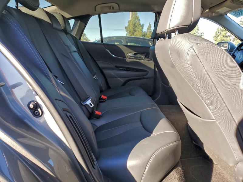 2024 Toyota Mirai xle
