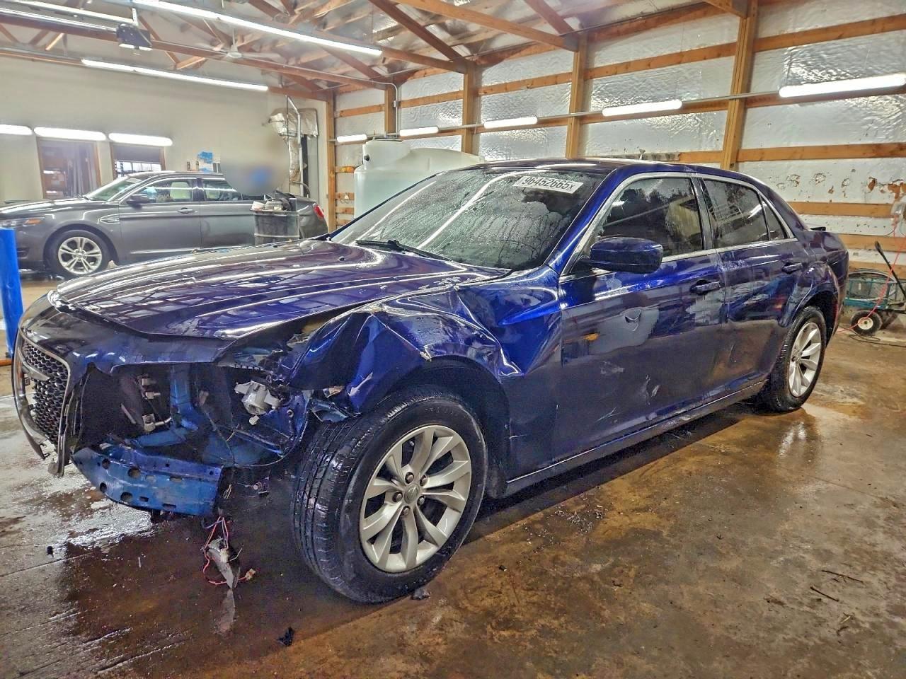 2015 Chrysler 300 Limited