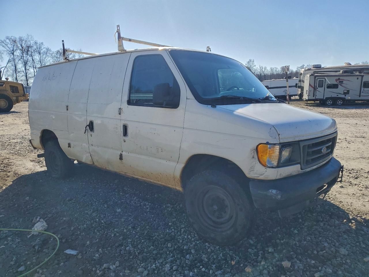 2004 Ford Econoline Cargo E-25