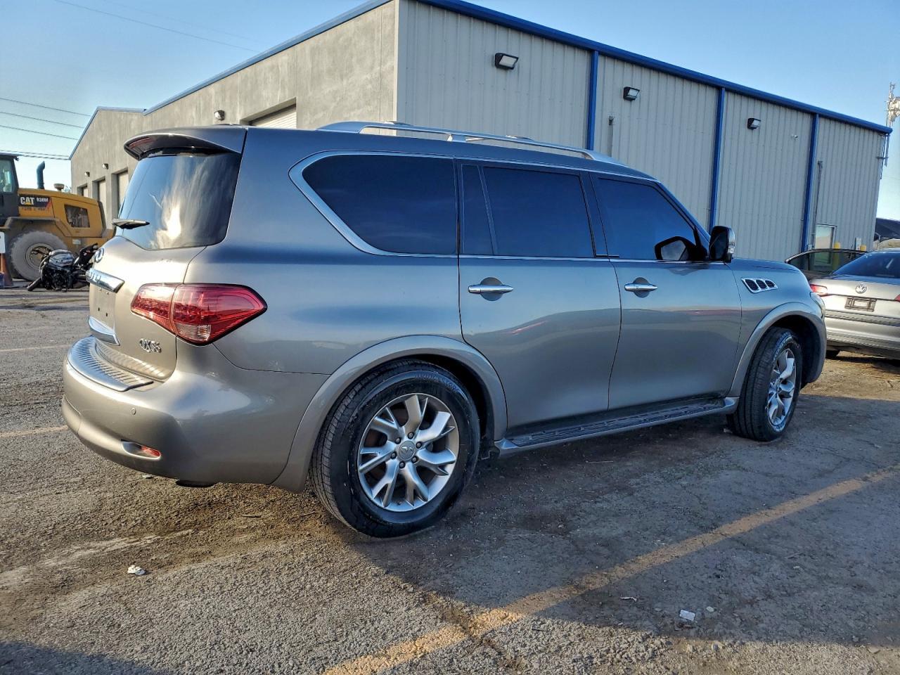 2012 Infiniti Qx56