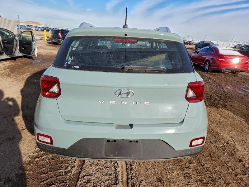 2025 Hyundai Venue sel
