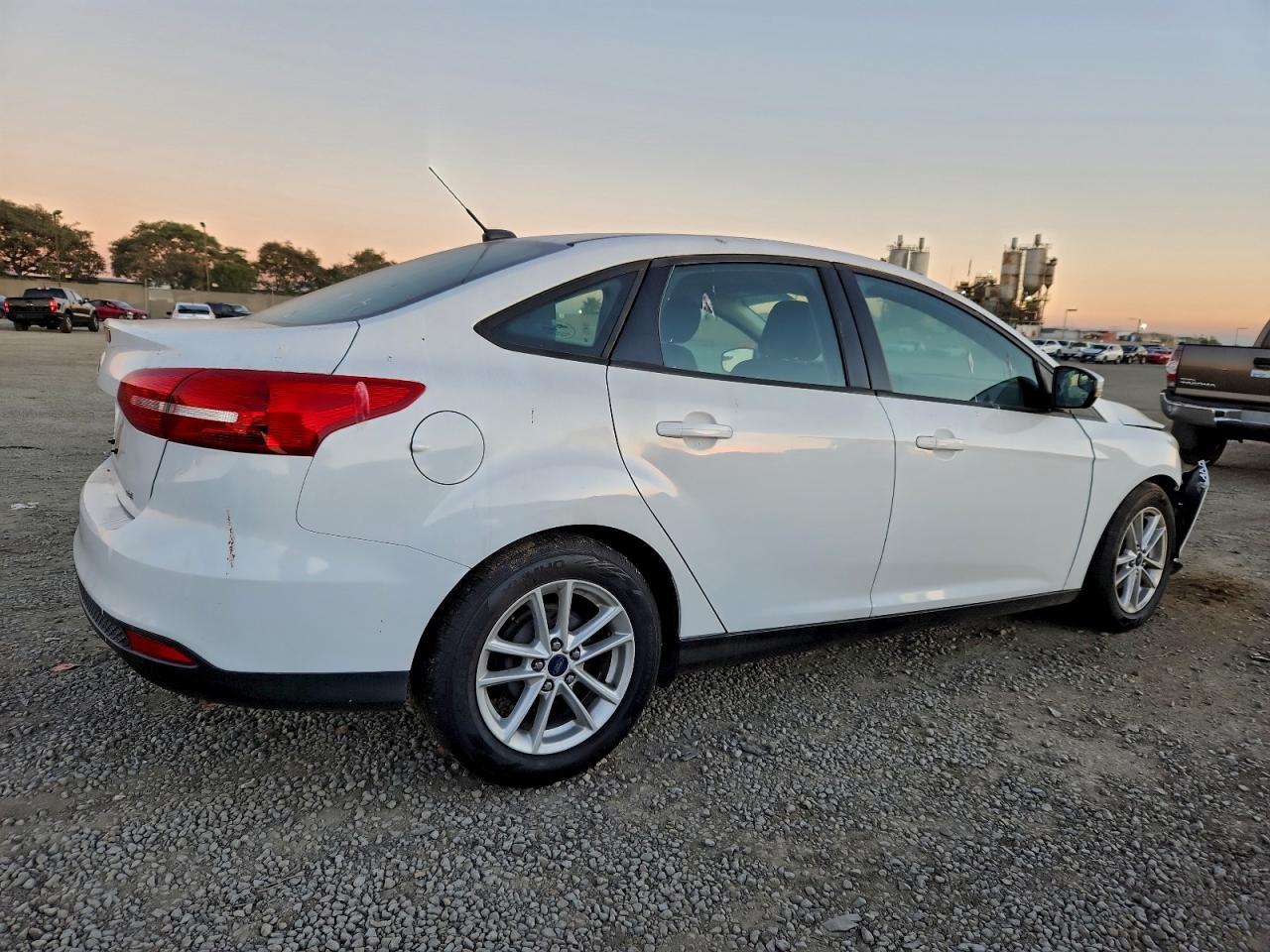 2017 Ford Focus se