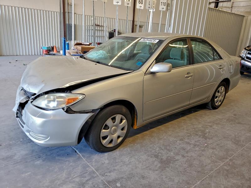 2002 Toyota Camry le
