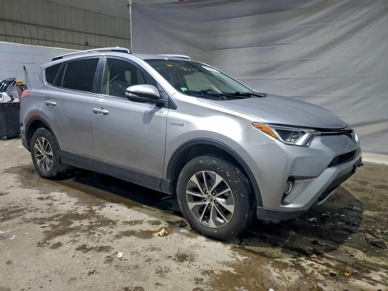 2017 Toyota Rav4 hv le