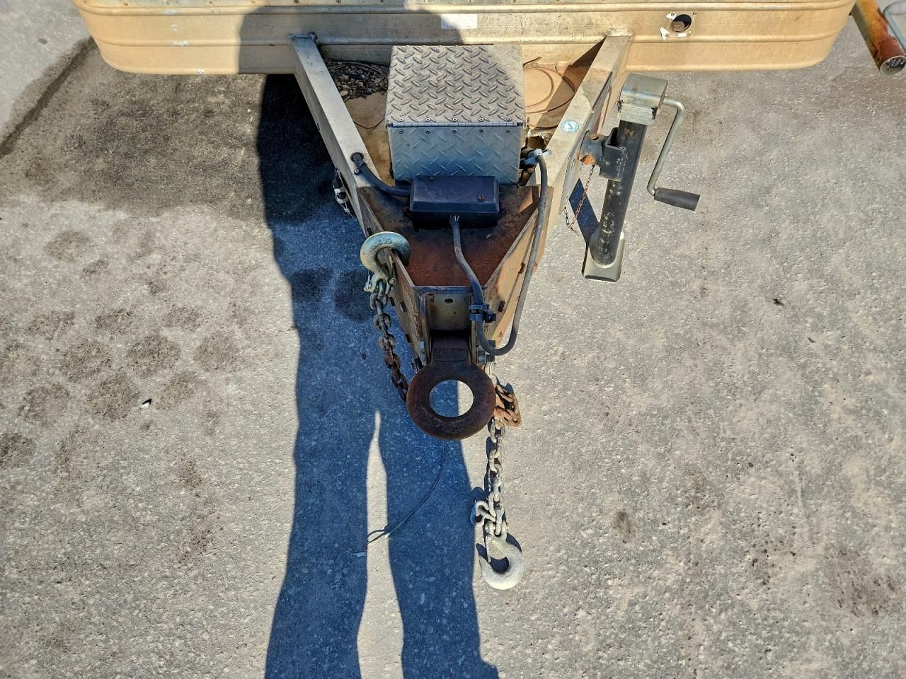 2000 Feat Trailer-Fiber Optic Trailer