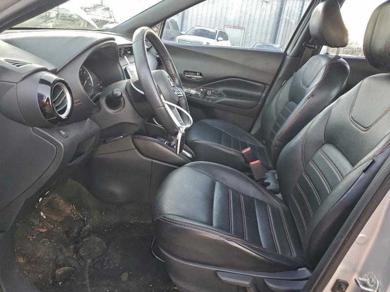 2019 Nissan Kicks s