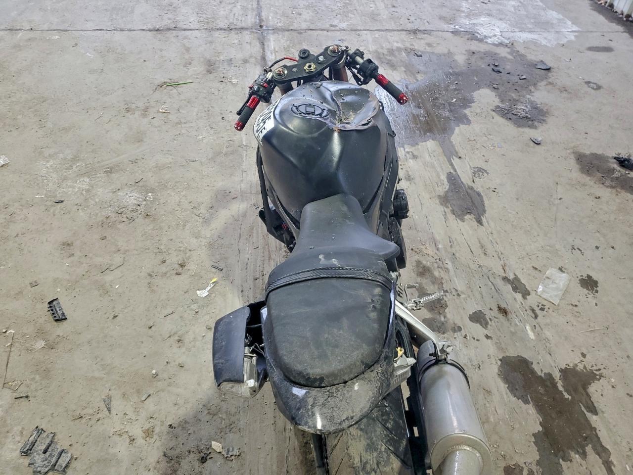 2006 Suzuki GSX-R1000