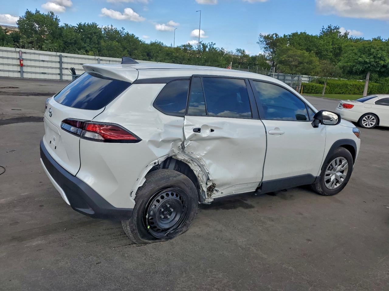 2026 Toyota Corolla Cross l
