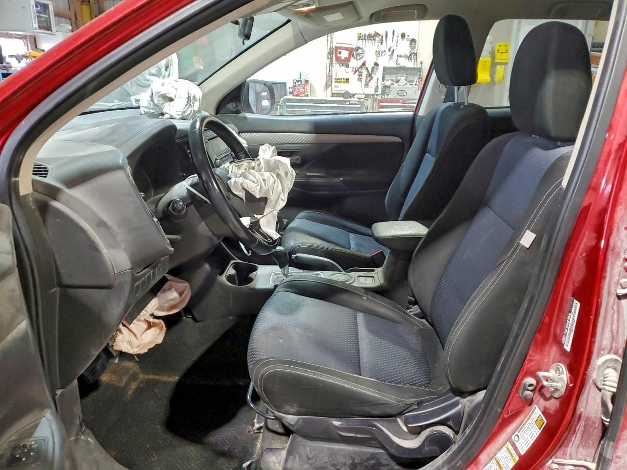 2016 Mitsubishi Outlander es