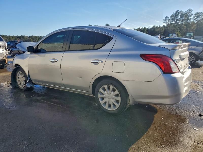 2016 Nissan Versa s